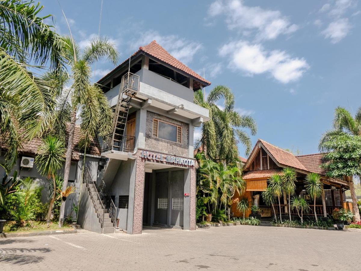 Mahkota Plengkung By Ecommerceloka Hotel