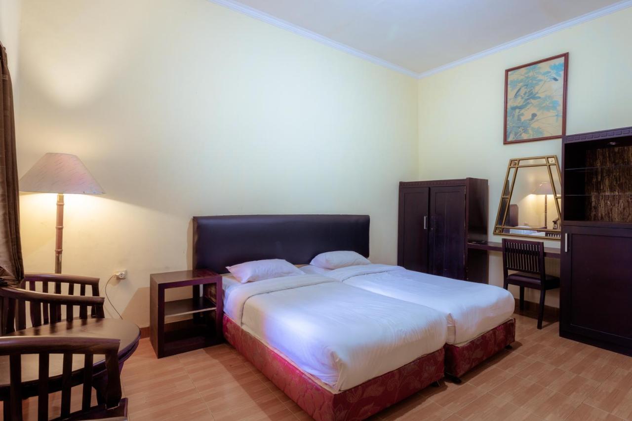 Hotel Mahkota Plengkung By Ecommerceloka Banyuwangi (East Java)