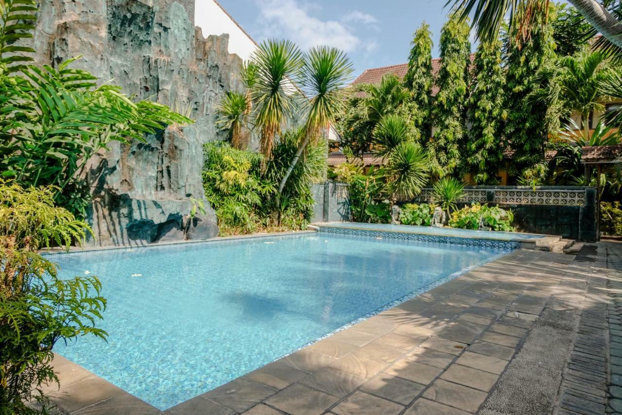 Mahkota Plengkung By Ecommerceloka Banyuwangi (East Java)